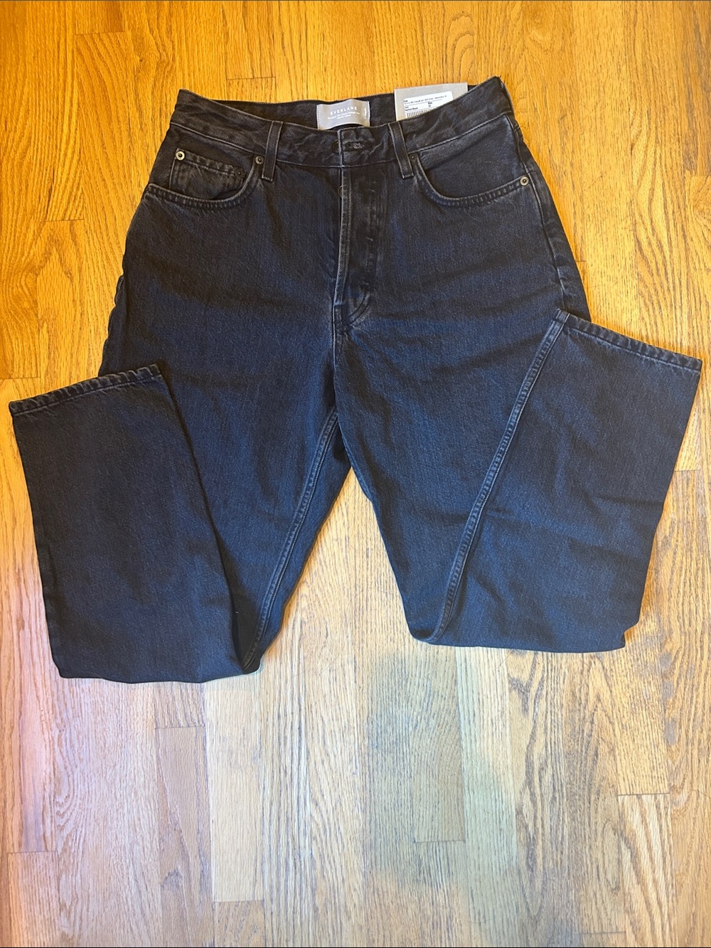 Everlane “The Curvy ‘90s Cheeky” Straight Leg Jean